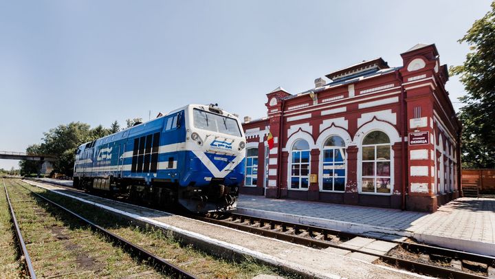 O parte dintre angajații Căilor Ferate din Ocnița și-au încetat munca, nemulțumiți de restanțele salariale