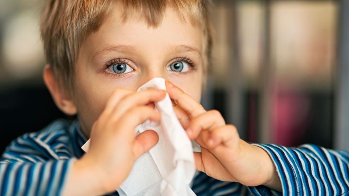 Timp de o săptămână, în țară au fost înregistrate peste 1.300 de cazuri de infecții acute ale căilor respiratorii