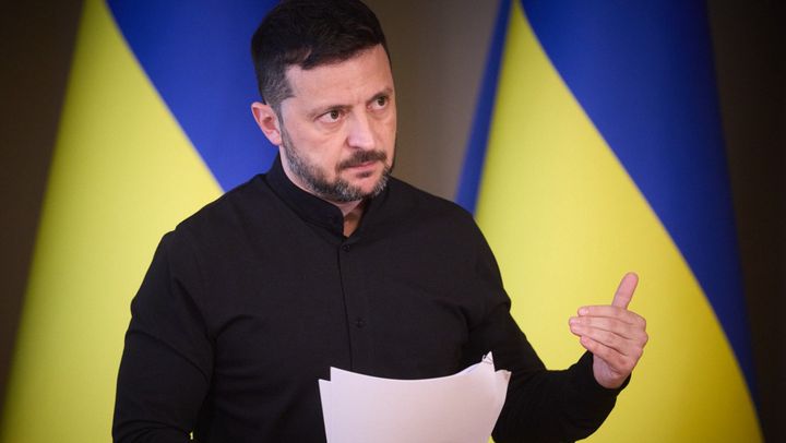 „Îi este frică să negocieze cu mine”. Zelenski anunță că merge în Turcia și îl va aștepta pe Putin acolo