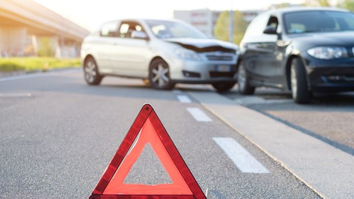 Accidente provocate de șoferii care s-au urcat în stare de ebrietate la volan: patru morți și zeci de răniți