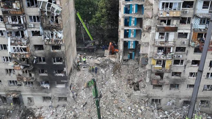 Bombardamente la Kiev și Odesa. Autoritățile anunță că în urma atacului au murit 12 oameni