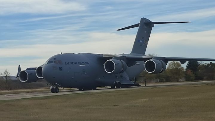 Aeroportul Internațional Mărculești va fi modernizat ca să poată opera zboruri de pasageri și de transport marfă