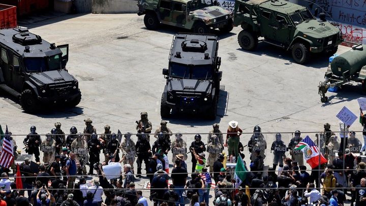Protestele împotriva politicii de imigrație iau amploare în SUA. Trump a trimis armata în Los Angeles