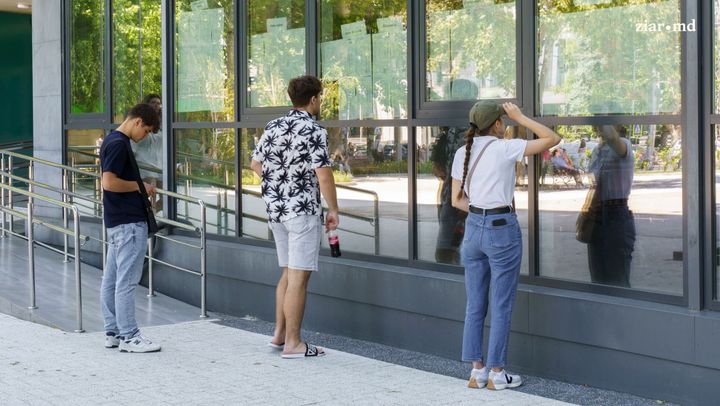Au fost publicate rezultatele finale ale sesiunii de bază a examenelor de absolvire a gimnaziului